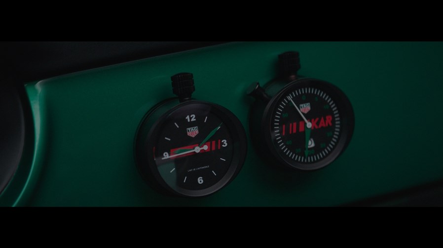 2.TAG HEUER泰格豪雅携手保时捷和L’ART DE L’AUTOMOBILE倾情打造艺术车型968 L'ART_情景图.jpg